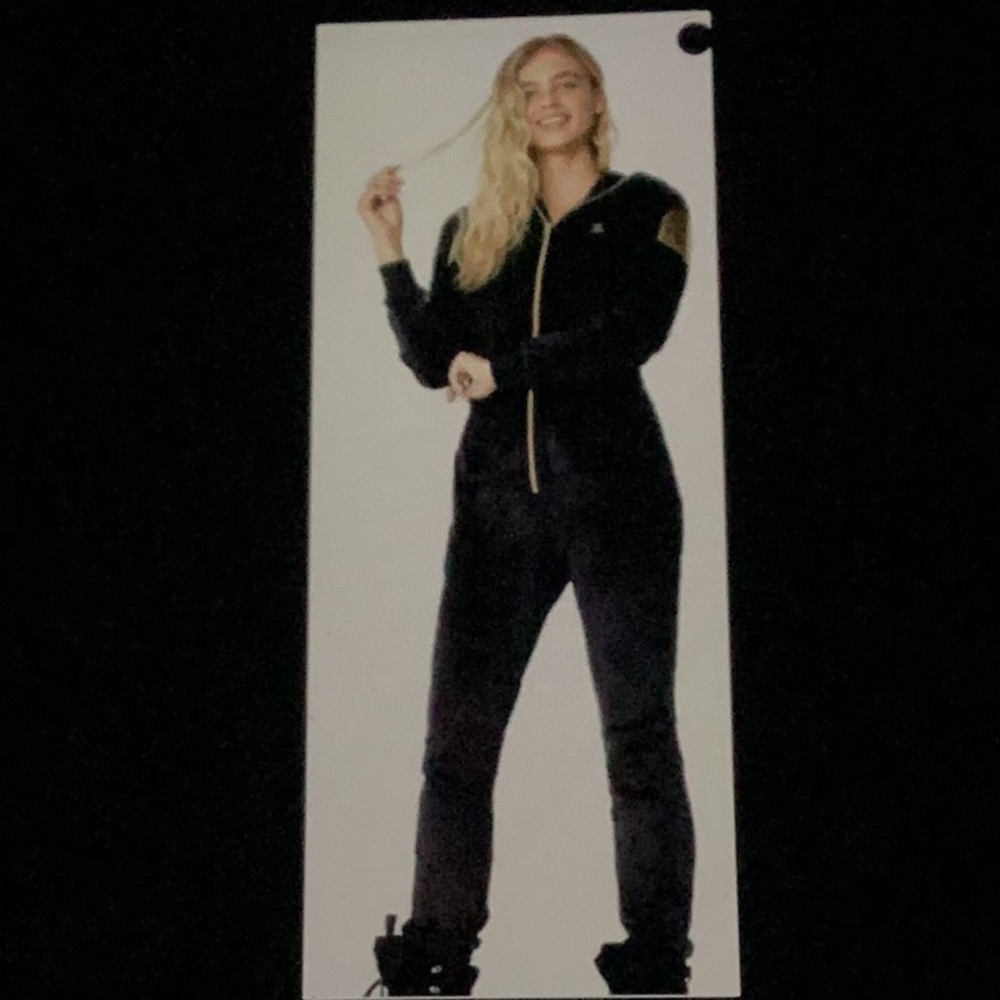 Onepiece Alps Black Hoodie Jumpsuit with Gold Accents S